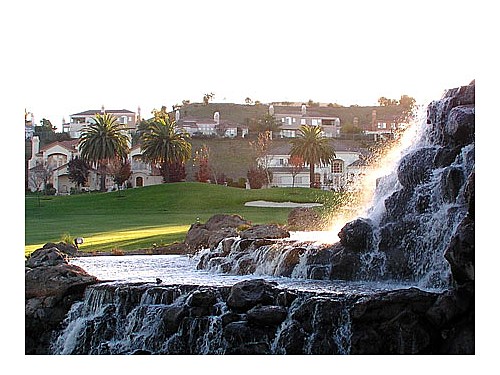Water Feature Artificial fountains provide interest and excitement in golf courses marking the beginning or the end of the course attractive.