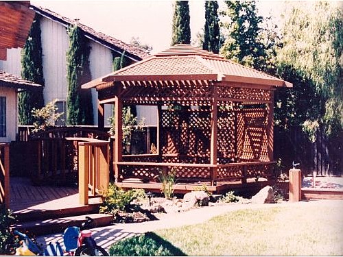 Gazebo Note the difference in the elevation of the roof.